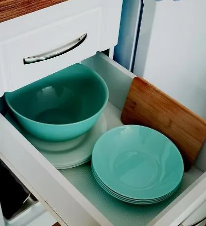 F 207 Del Sol - просторно студио с кухня и паркомясто Primorsko