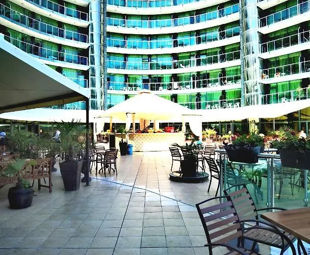 F 207 Del Sol - просторно студио с кухня Appartamento *